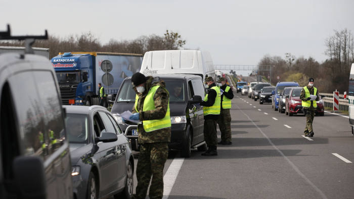 Will coronavirus revive global liberalism or put an end to it? – Myśl&nbsp;Polska